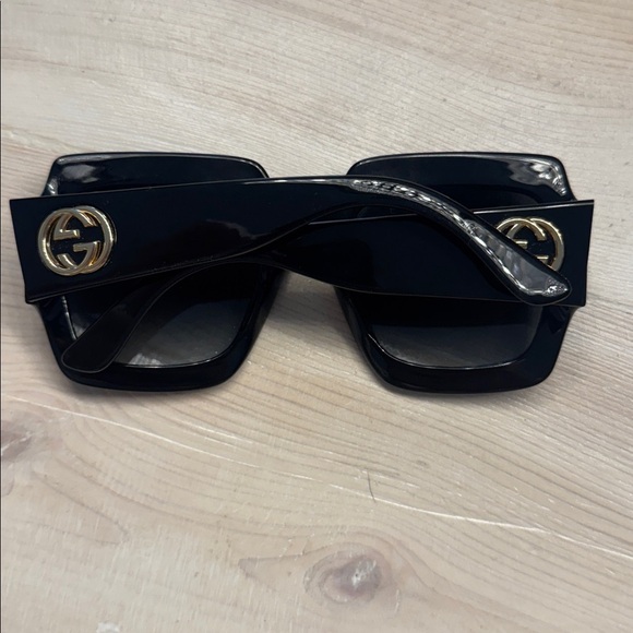 Gucci Black Sunglasses for Women main image 6